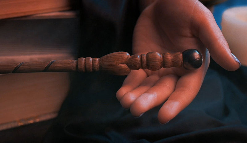 Brown Woodgrain Heart 13.75 inch Resin Costume Magic Wand