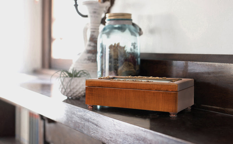 True Friend Petite Rose Music Box Plays That's What Friends Are For