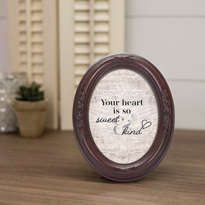 Heart Is So Sweet And Kind Mahogany 5 x 7 Oval Photo Frame